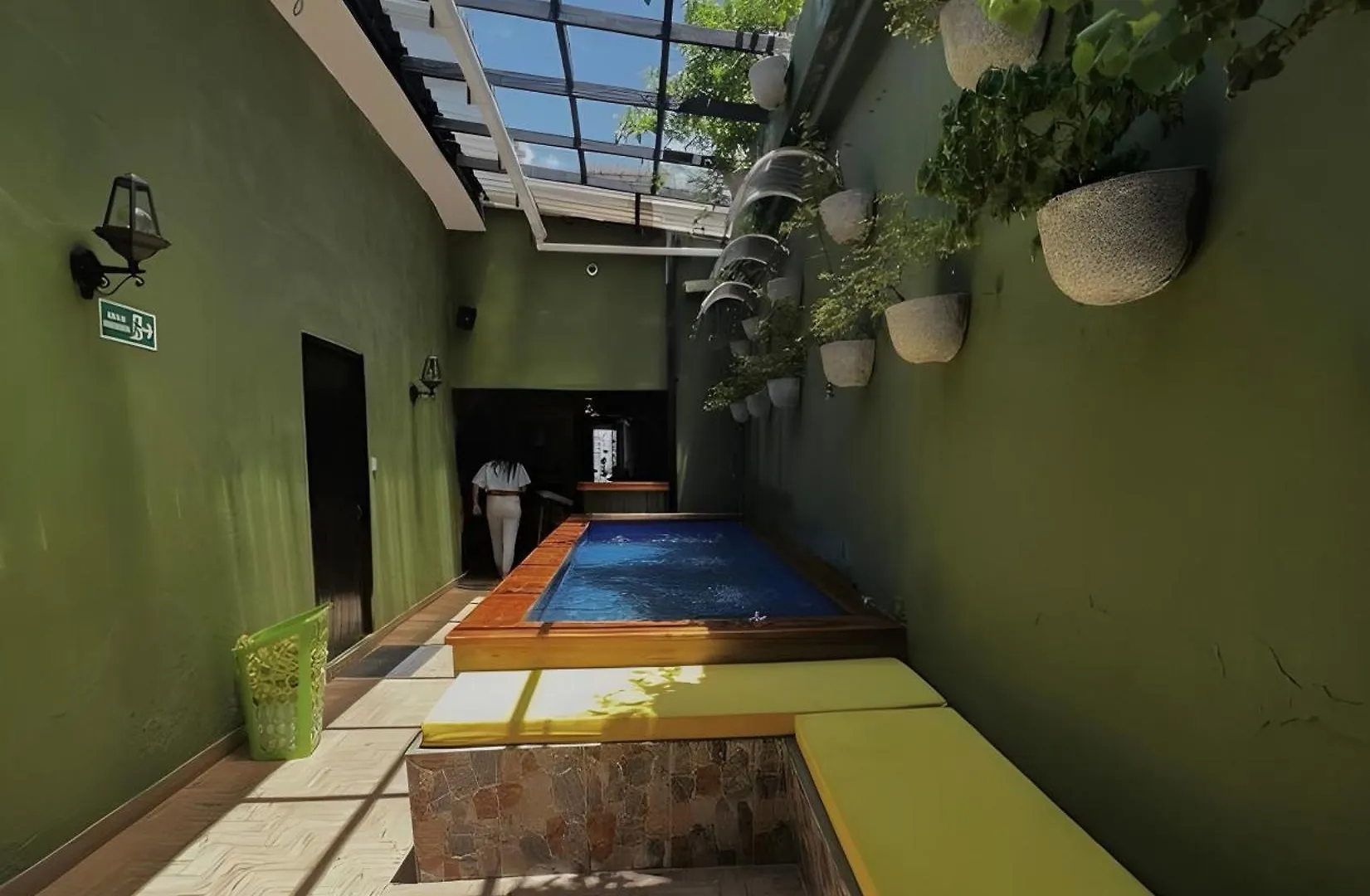 Guest house Seven Nights Hostel Cartagena Colombia